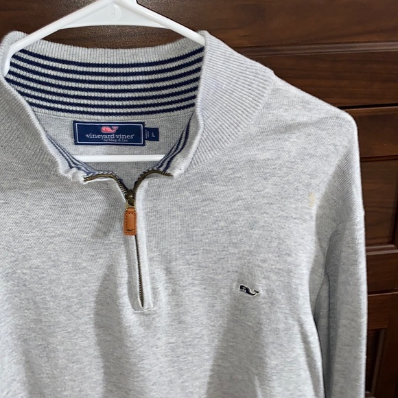 Vineyard Vines quarter zip sweater - Picture 2 of 5